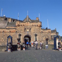SCOL-03-07: Edinburgh Castle, Edinburgh