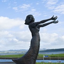 IRS-19-05: Statue, Rosses Point, Sligo Bay